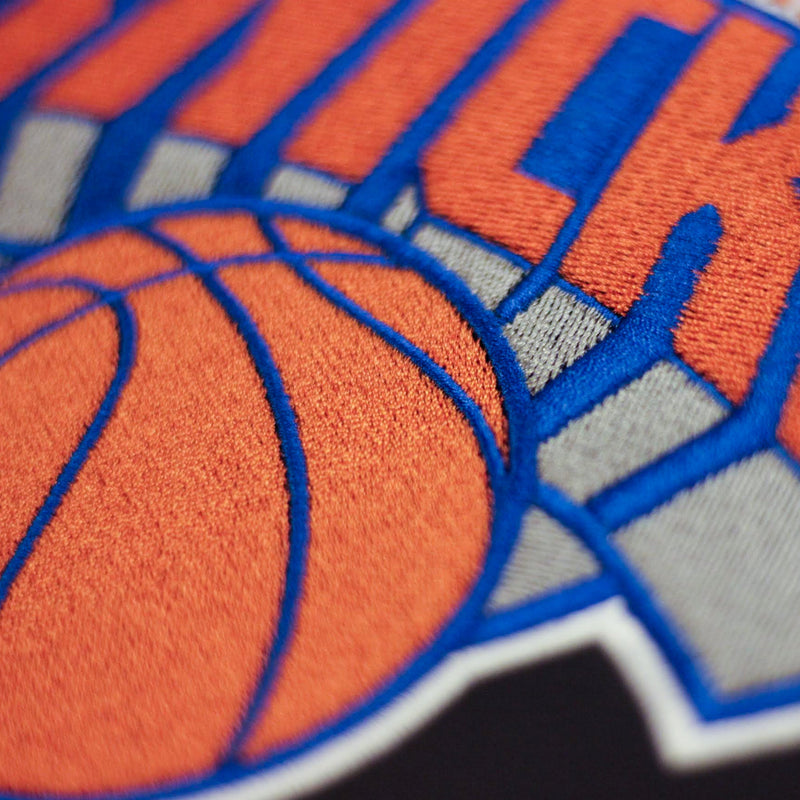 PhantomX Mesh Gaming Chair with New York Knicks Logo